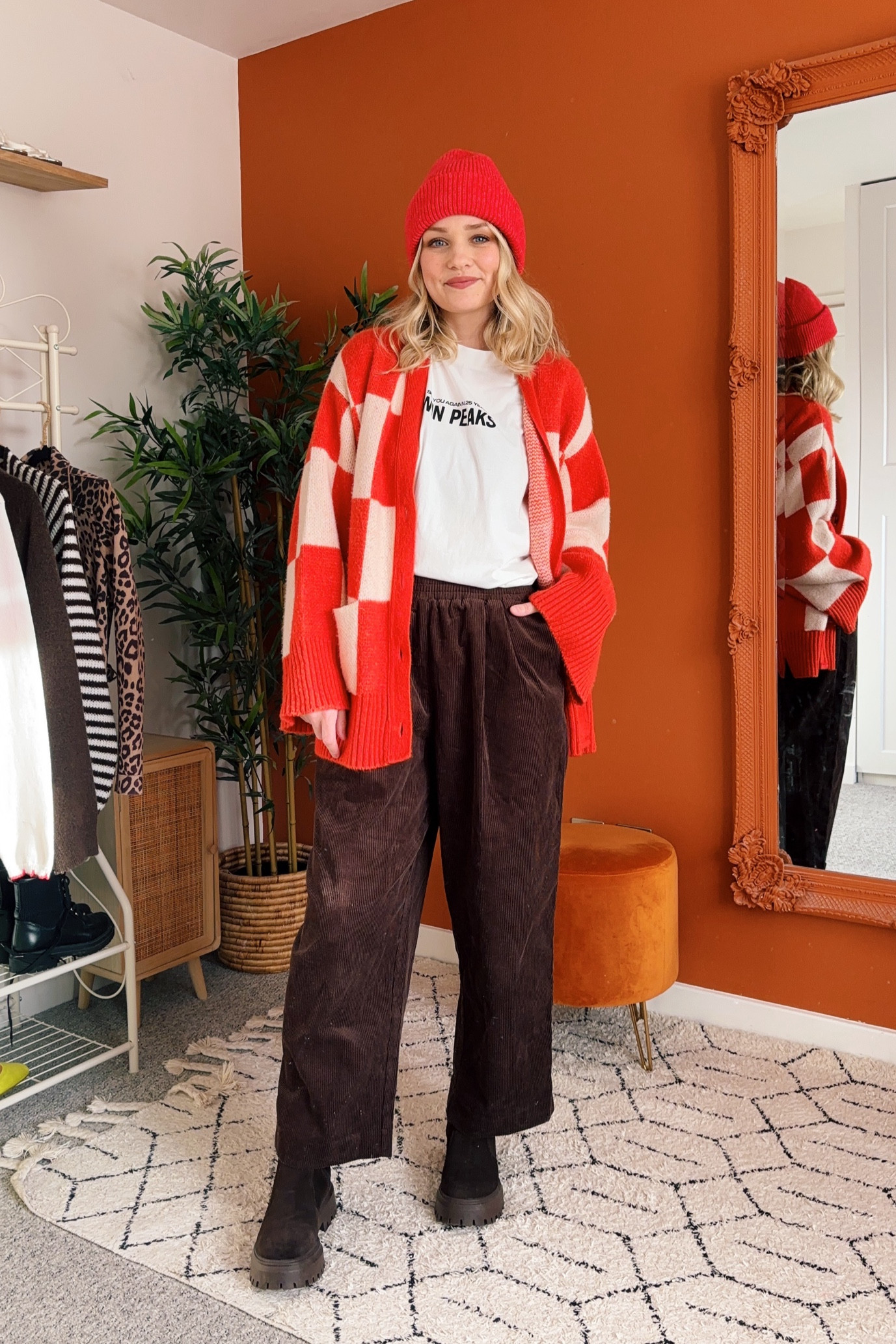 I’m a 10/12 and 5’6”

I’m wearing:
Trousers - 10 
Red cardigan - 
Twin peaks tee - xl from h&m
Leopard coat - large

Denim shirt - h&m
Hat - primark
Similar linked below!