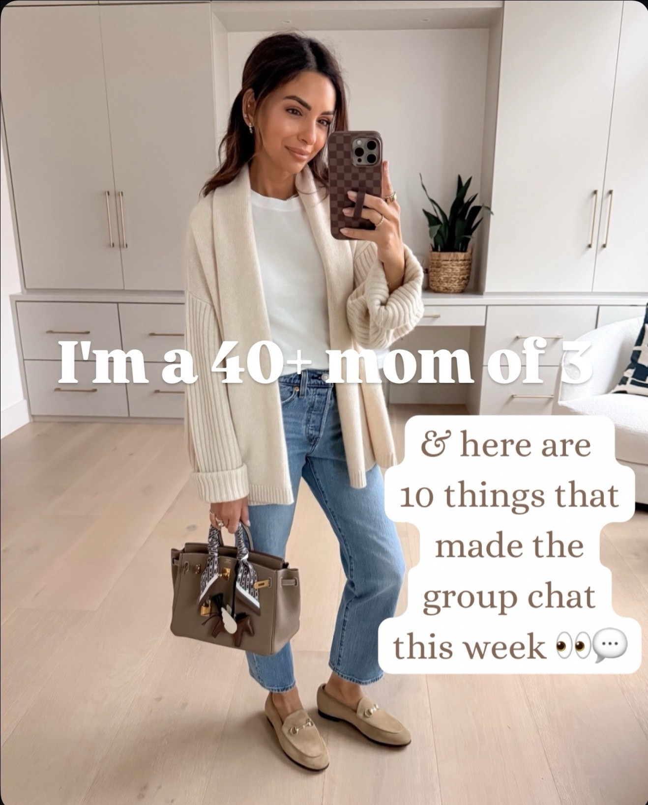 Sharing what made the group chat this month! 
Lip combo: liner in cool brown, lipstick in dancefloor princess, gloss in east coast
Eyeliner: I am using shade perfect brown 