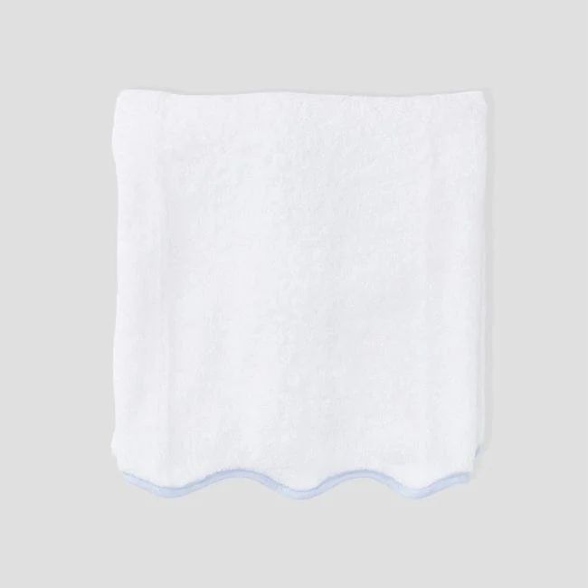 Scallop Bath Towel | Weezie Towels
