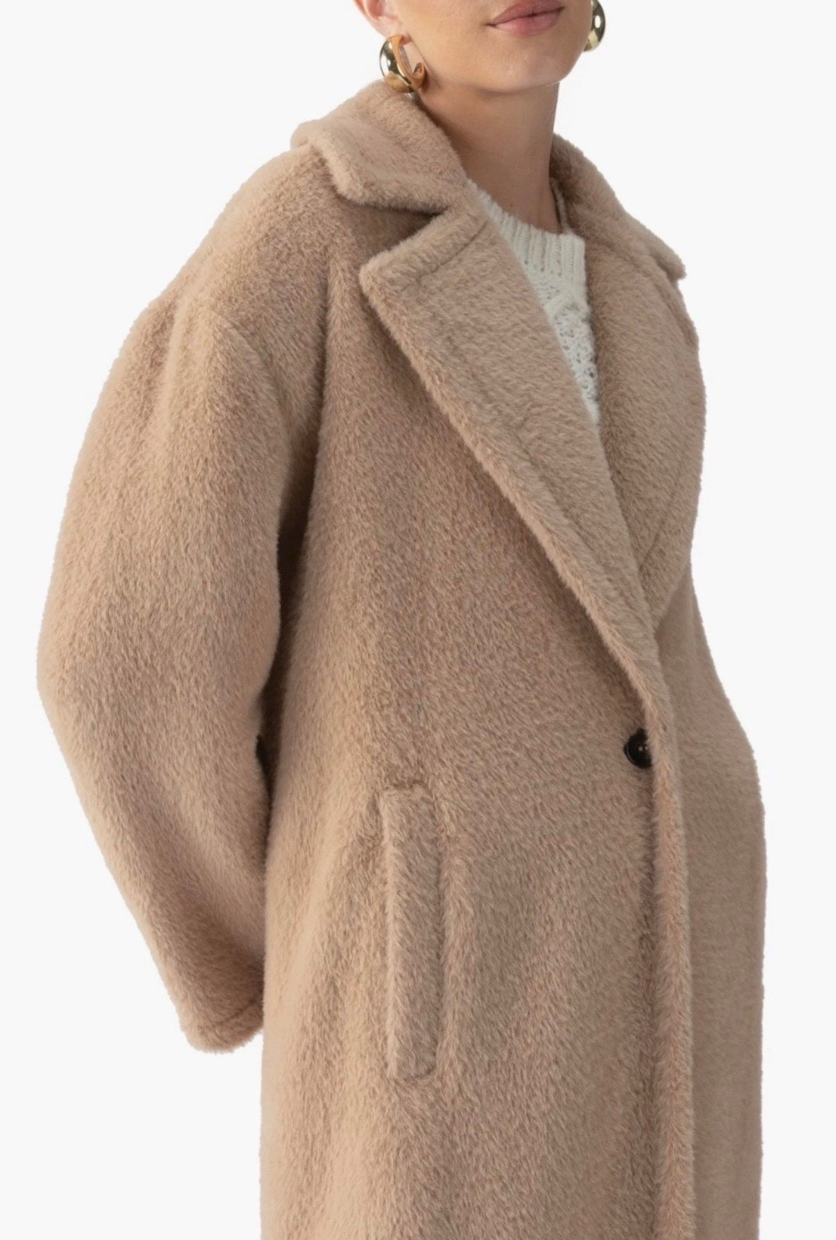 Cozy coat
Winter


#LTKGiftGuide #LTKSeasonal #LTKHoliday