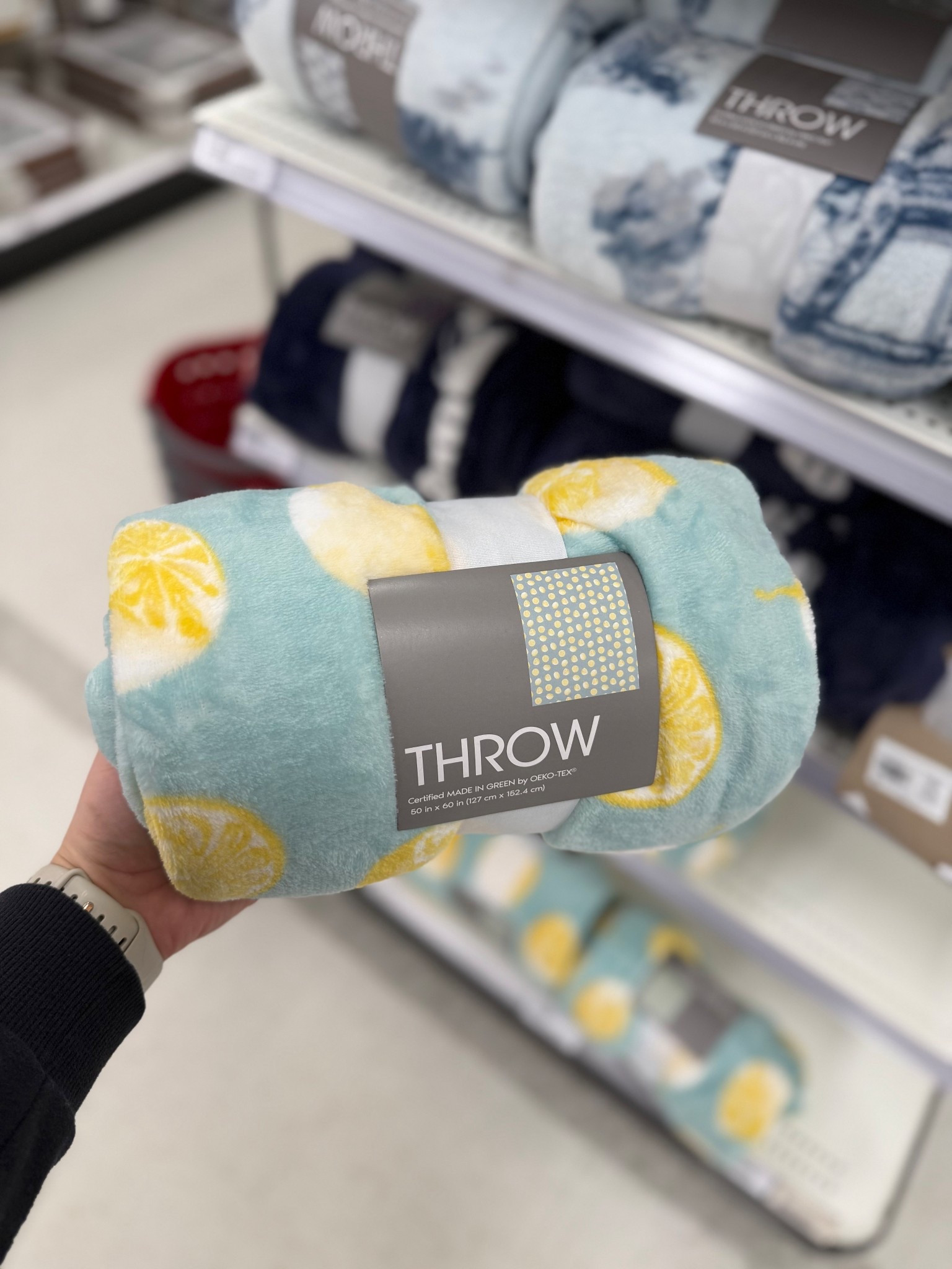 Lemon throw blanket!

#LTKHome #LTKSeasonal