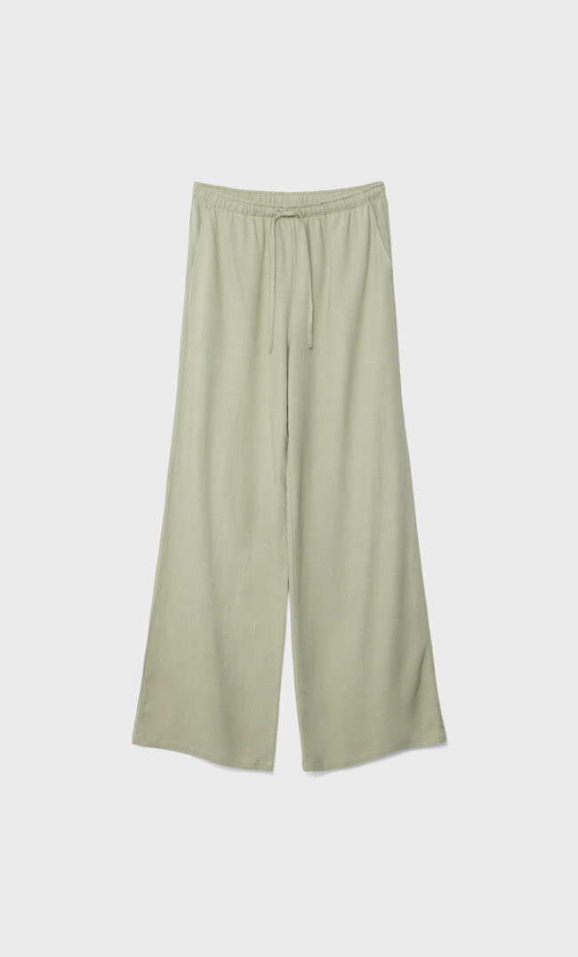 Loose-fitting linen blend trousers | Stradivarius (UK)
