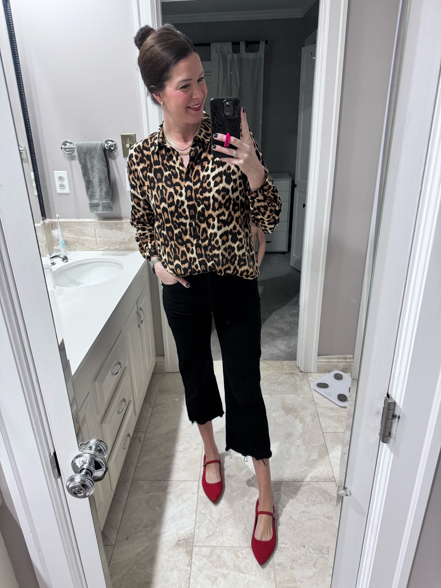 My blouse is under $30 and has a gorgeous, slouchy fit (sized up one). Shoes: size up 1/2 size

#LTKFindsUnder50 #LTKWorkwear #LTKStyleTip
