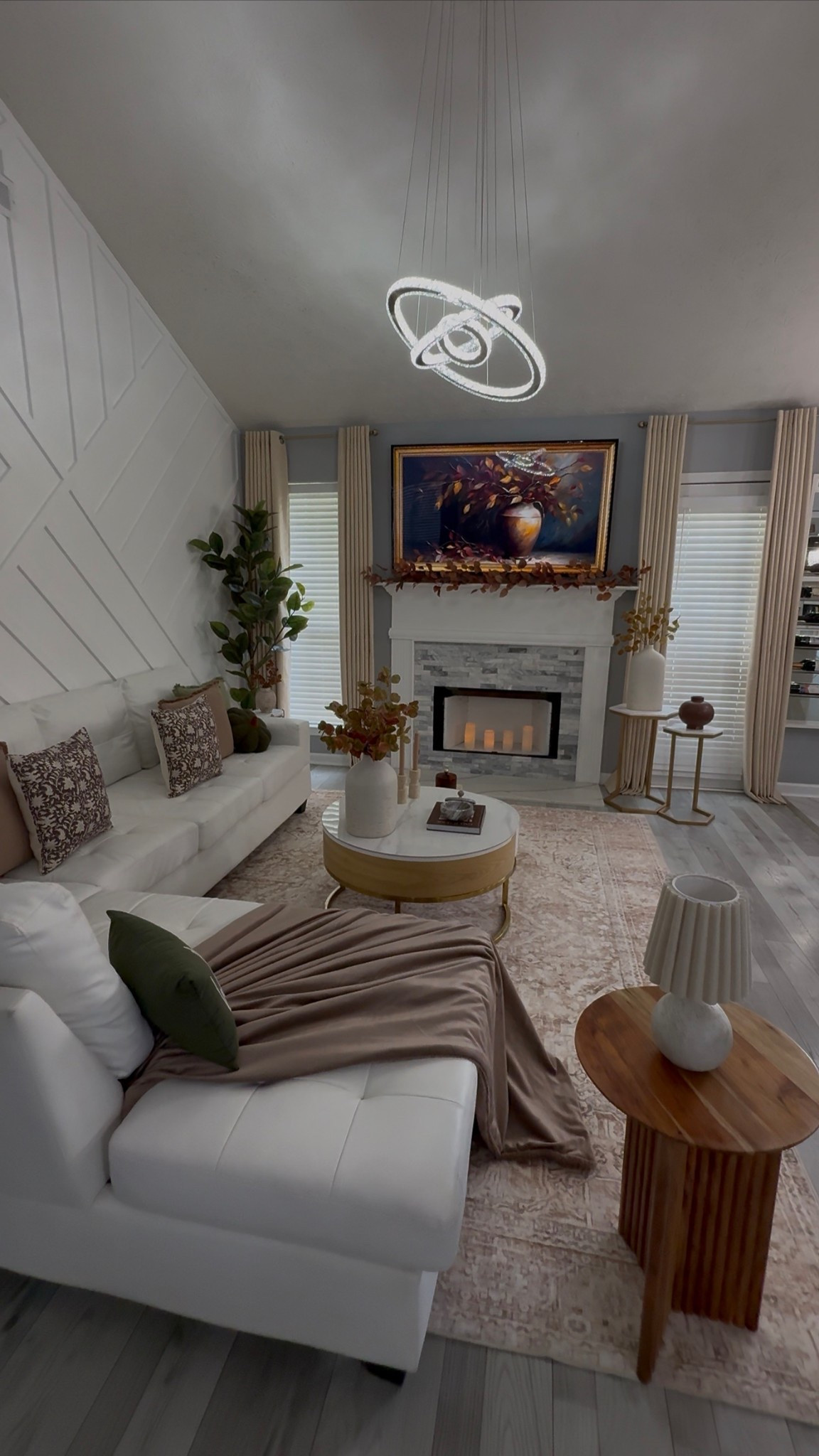 Living room🤎 #fall # homedecor 

#LTKSeasonal #LTKHome #LTKSaleAlert