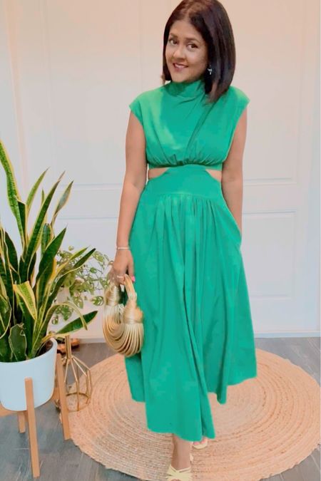 Green dress!  On sale

#LTKunder100 #LTKsalealert #LTKunder50