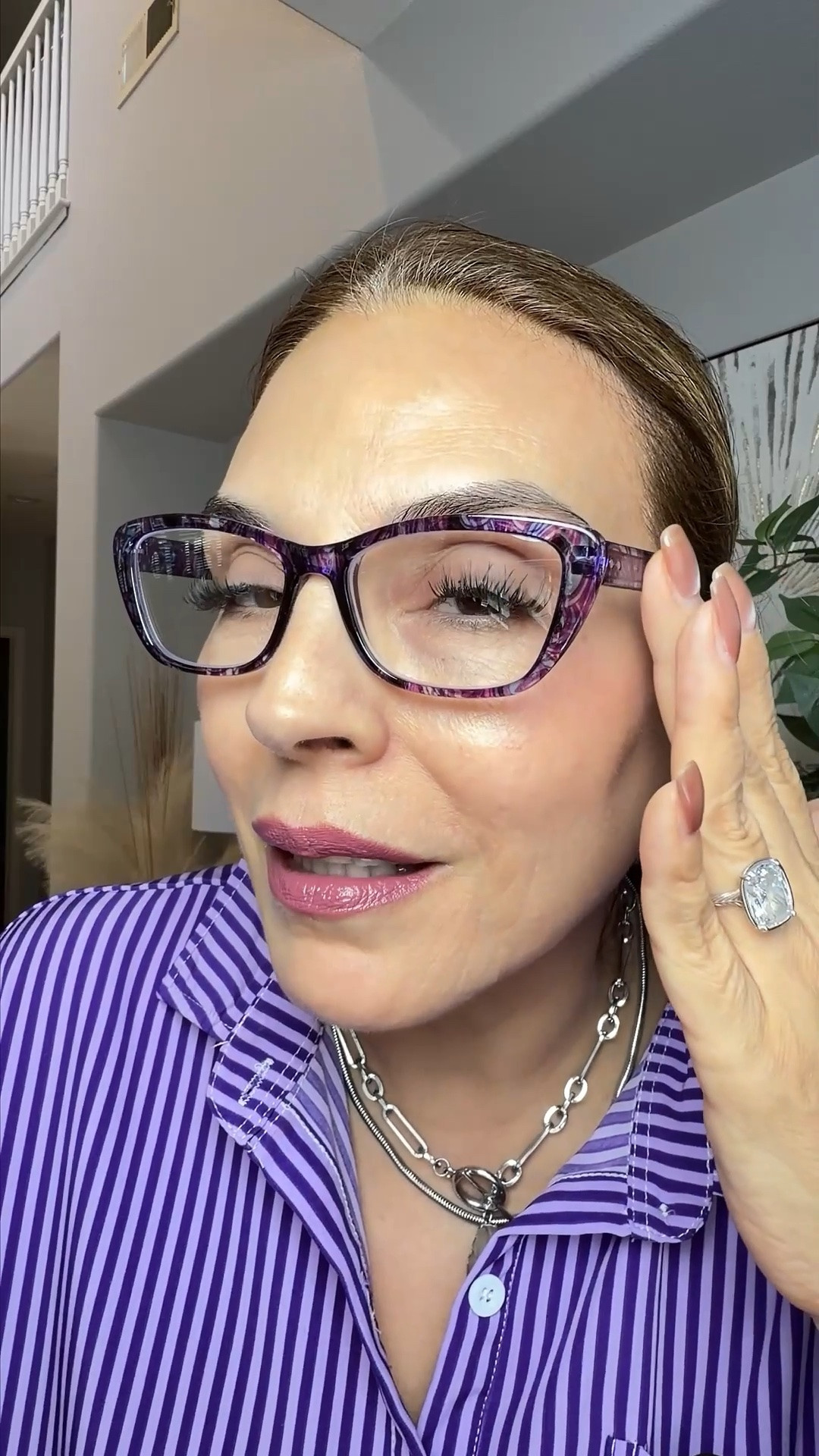 Necesitas estos lentes

#LTKdayinmylife #LTKOver40 #LTKBeauty