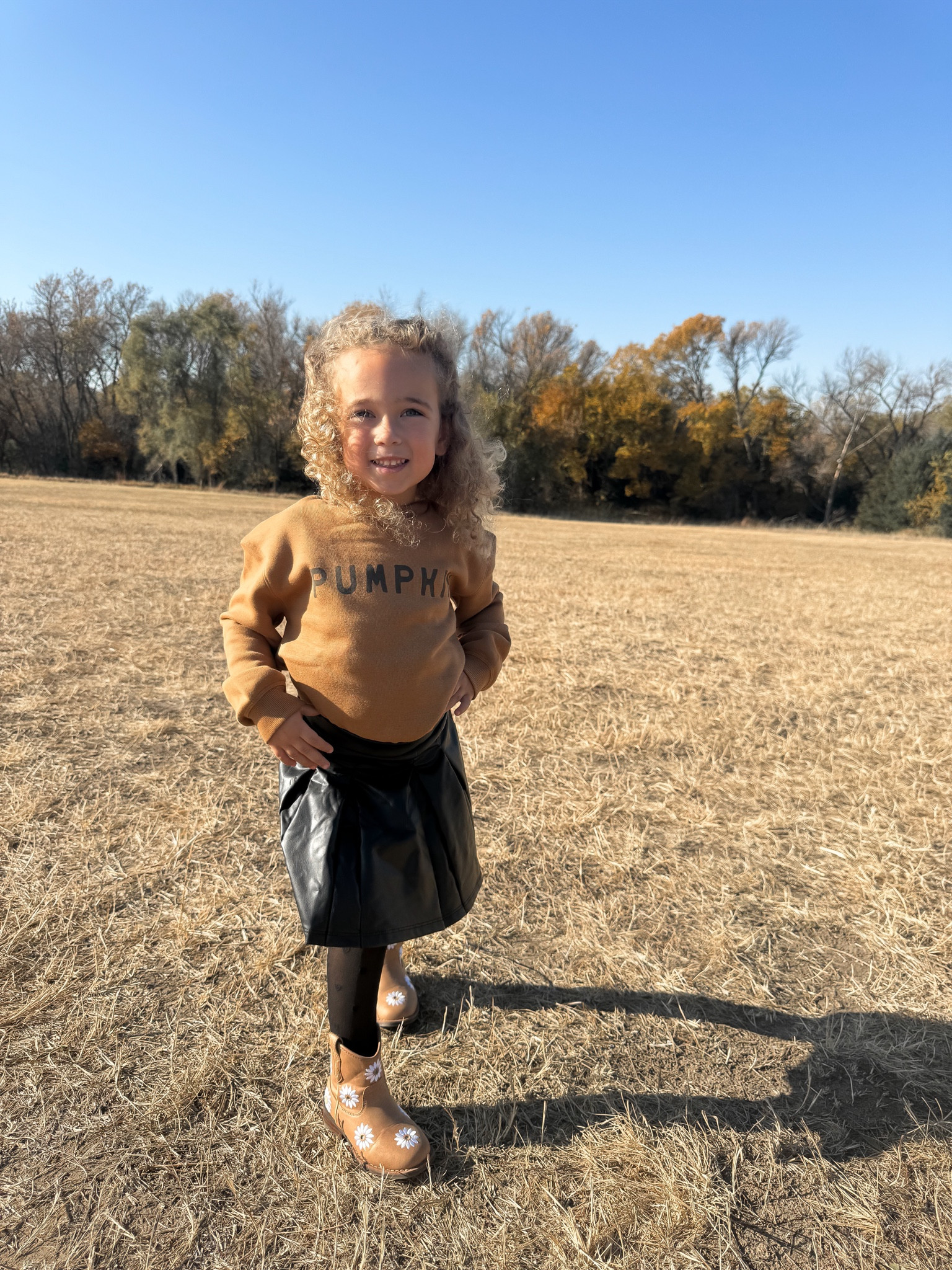 Catalina’s pumpkin patch out is on sale!

#LTKShoeCrush #LTKStyleTip #LTKKids