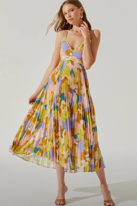 Spring dresses
ASTR


#LTKworkwear #LTKfindsunder100 #LTKSeasonal