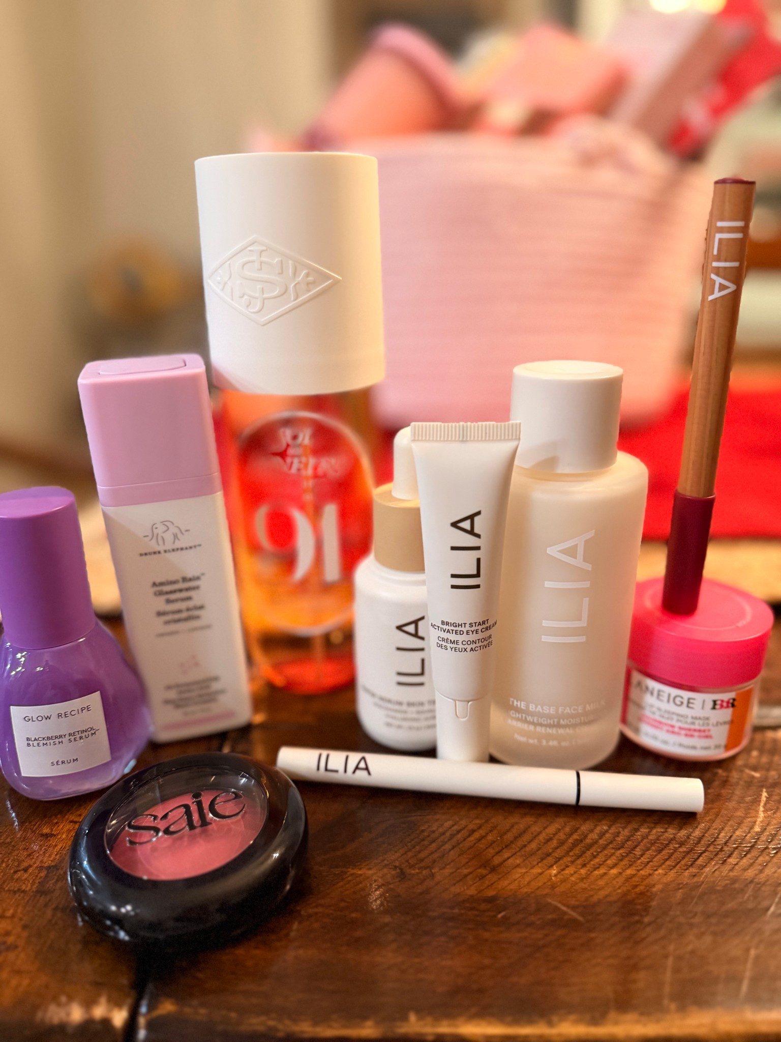 Trending viral skincare 

Sephora 
ILIA, Sol De Janeiro, Drunk Elephant, Laneige, Glow Recipe, Saie


#LTKselfcare #LTKgrwm #LTKBeauty