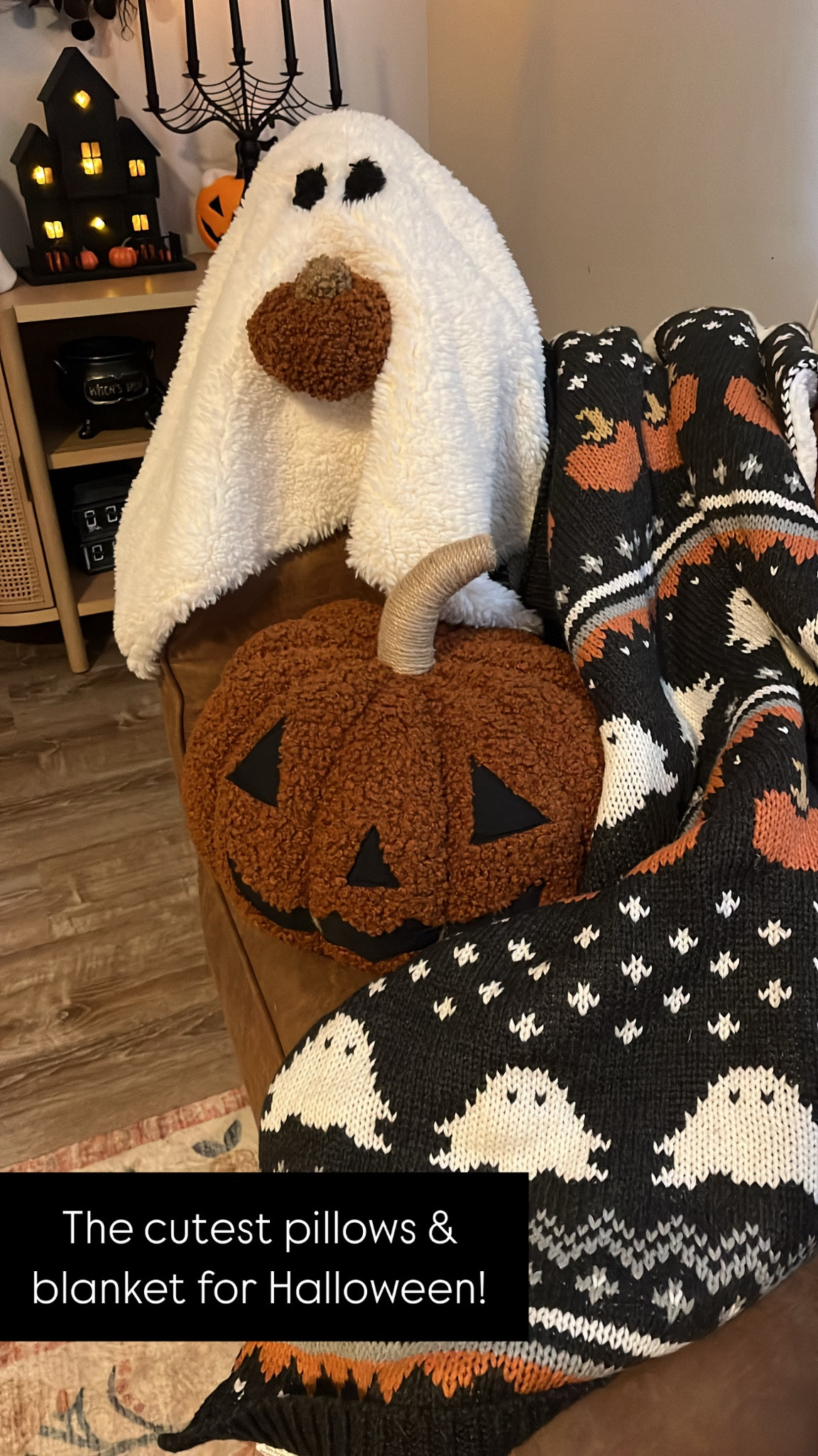 Pottery Barn pillows and blanket for Halloween!  I love them so much!!

#LTKHalloween #LTKHome #LTKSeasonal