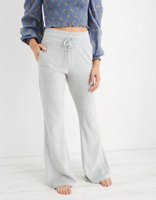 Aerie Kick-It Flare Velour High Waisted Pant | American Eagle Outfitters (US & CA)