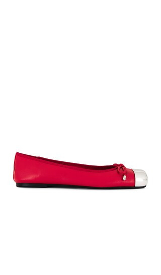 Favorite Sae Flat in Flame Scarlet

              
    
        
        
            Favorite Bu... | Revolve Clothing (Global)