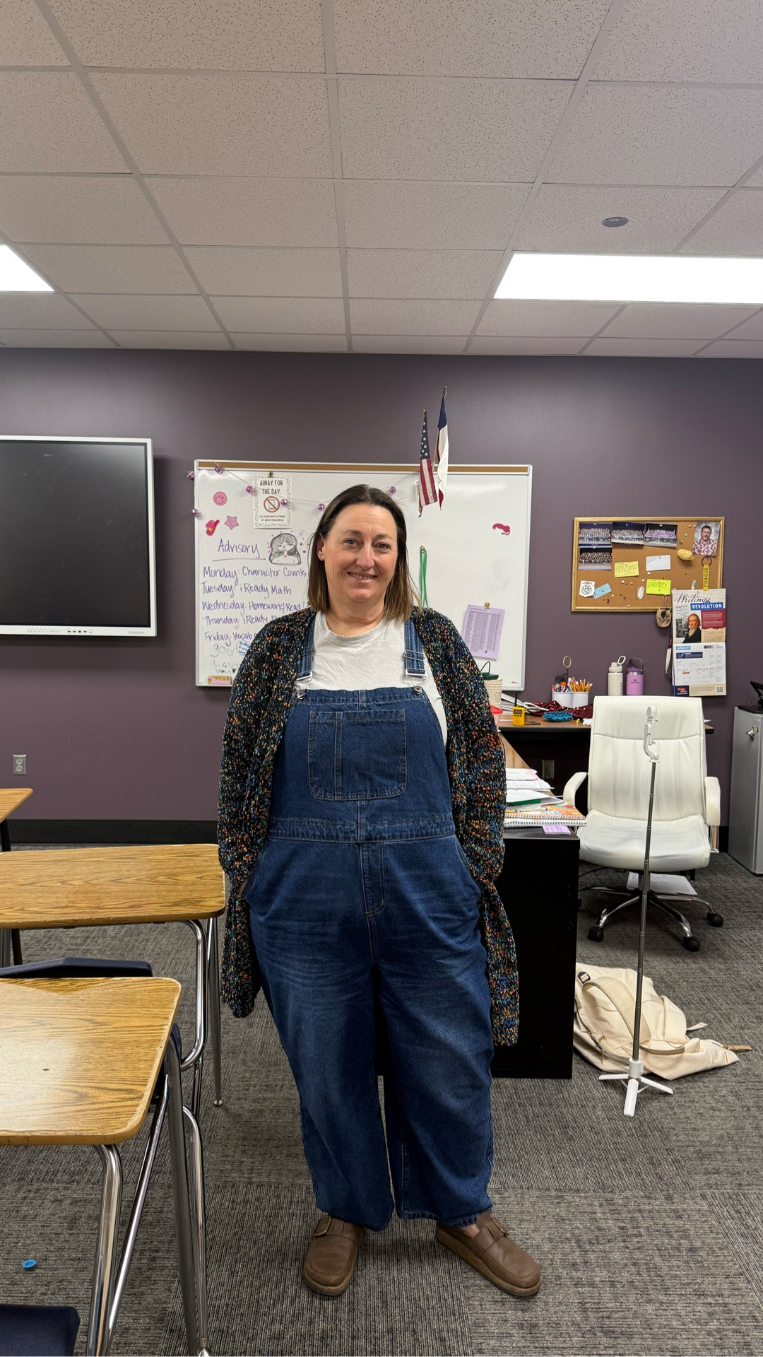 Day 6 of being sick,
dressed like it’s 1997,
Miss Frizzle cardigan on…
because the schoolhouse doesn’t stop and neither do I  

#LTKPlusSize #LTKootd
